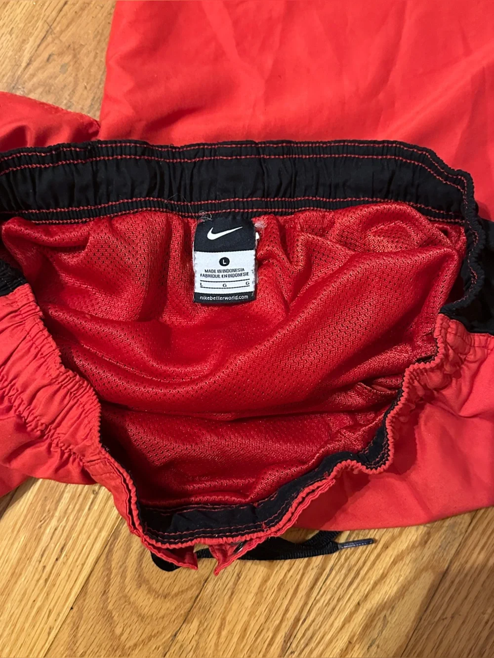 Nike Mens Swim Trunks Suit Board Shorts L Red w/ Blue Black Trim Mesh Lined FS!